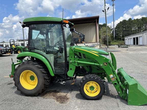 Image of John Deere 3039R equipment image 3