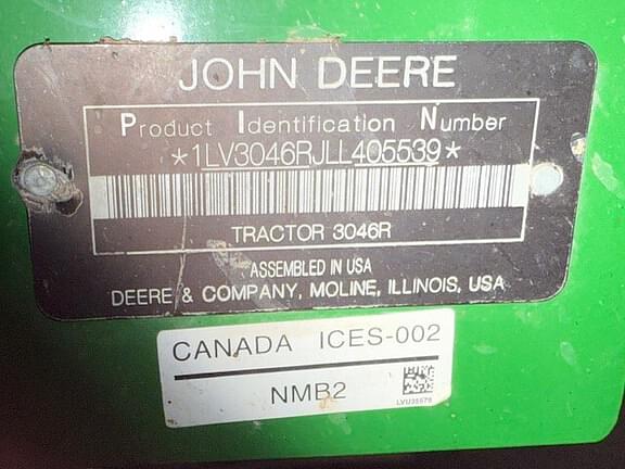 Image of John Deere 3046R equipment image 3