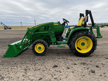 Main image John Deere 3046R