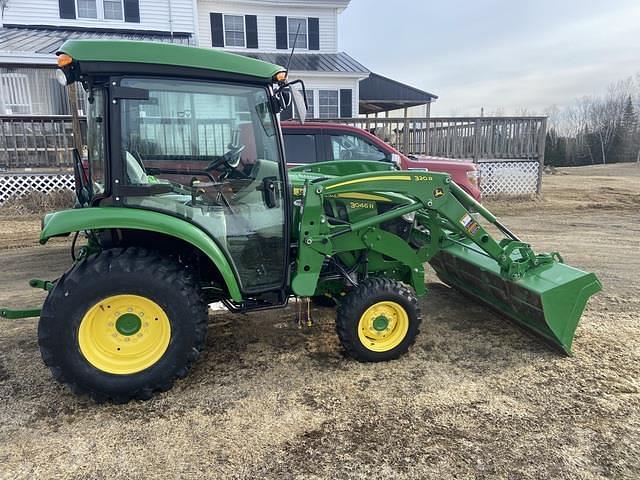 Image of John Deere 3046R Primary image