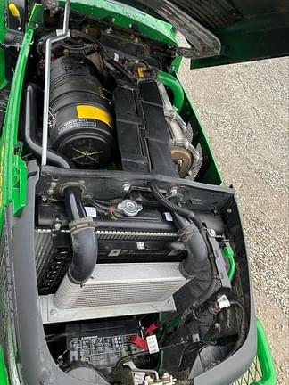 Image of John Deere 3046R equipment image 1