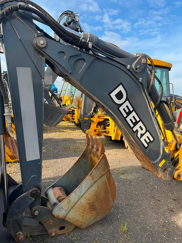 Image of John Deere 310L EP equipment image 4