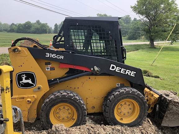 Image of John Deere 316GR equipment image 1