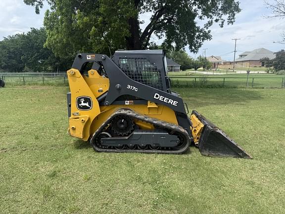 Image of John Deere 317G equipment image 1