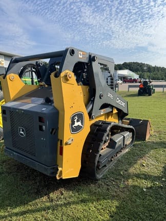 2020 John Deere 317G Equipment Image0