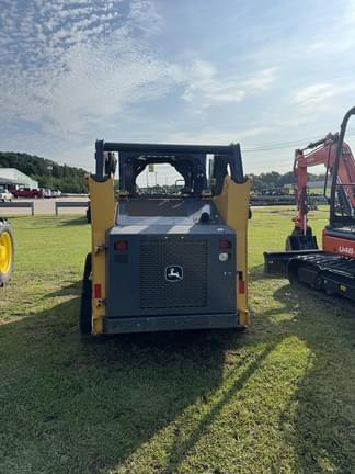 Image of John Deere 317G equipment image 1