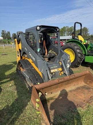 Image of John Deere 317G equipment image 3