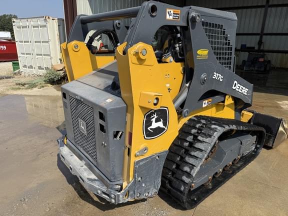 Image of John Deere 317G equipment image 3