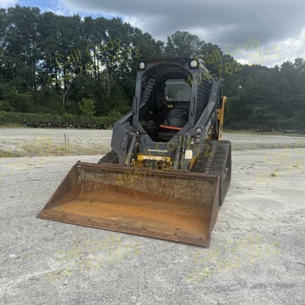 Image of John Deere 317G equipment image 2