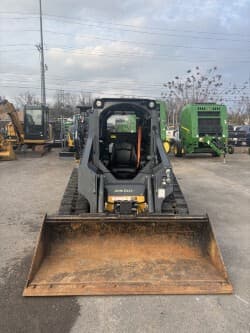 Image of John Deere 317G equipment image 3