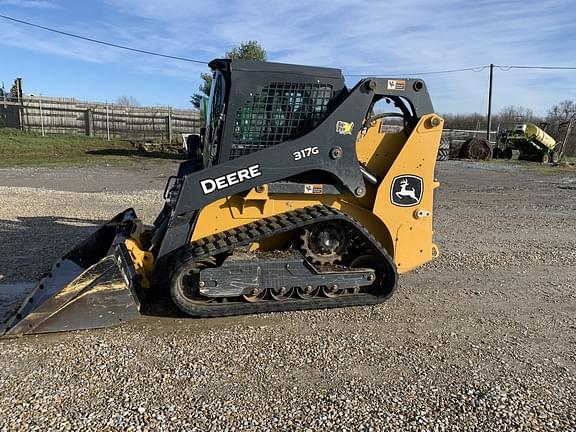 Image of John Deere 317G equipment image 1