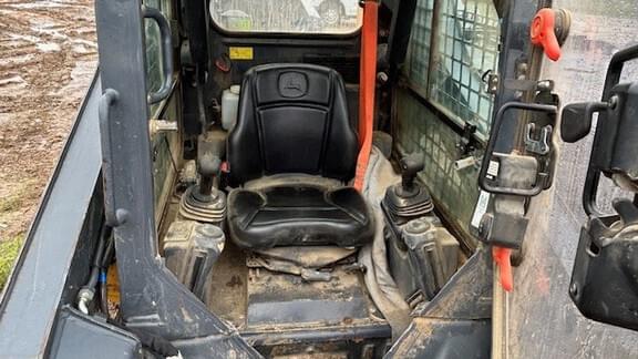 Image of John Deere 317G equipment image 3