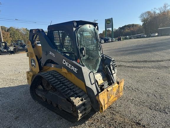 Image of John Deere 317G equipment image 2