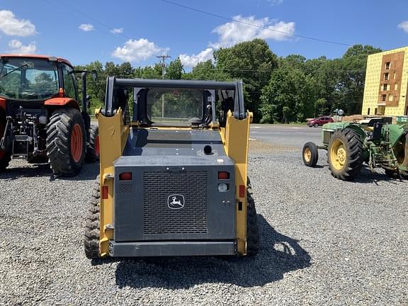Image of John Deere 317G equipment image 3