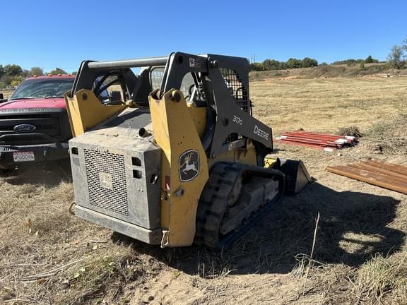 Image of John Deere 317G equipment image 4