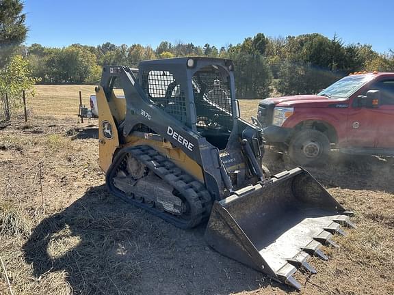 Image of John Deere 317G equipment image 3