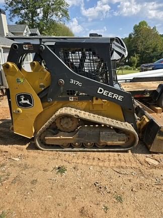 2020 John Deere 317G Equipment Image0