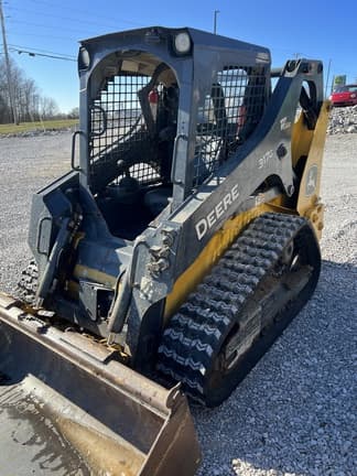 Image of John Deere 317G equipment image 3