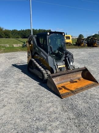 Image of John Deere 317G equipment image 1