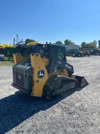 Image of John Deere 317G equipment image 3