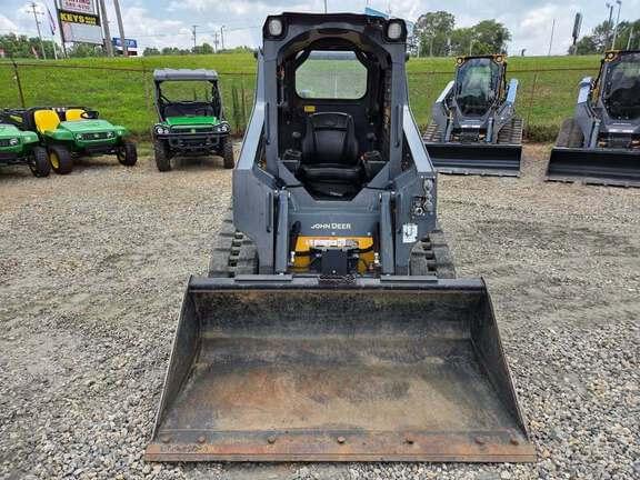 Image of John Deere 317G equipment image 2