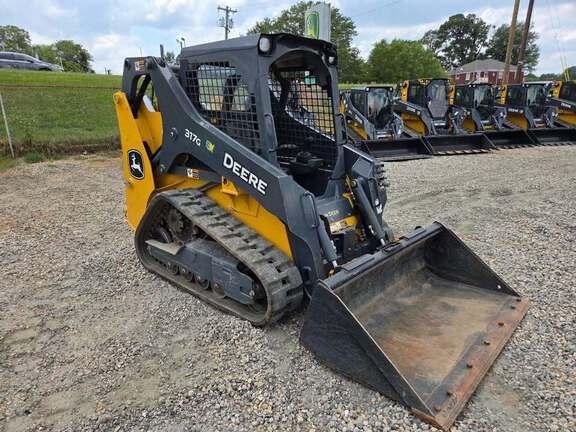 Image of John Deere 317G equipment image 1