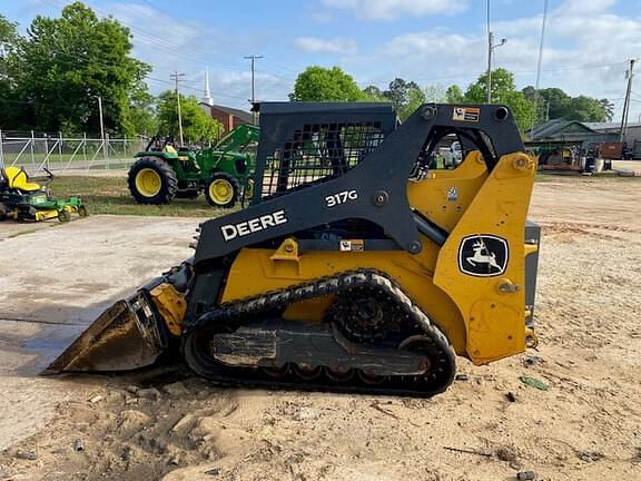 Image of John Deere 317G equipment image 1