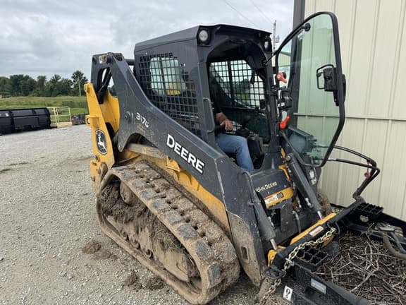 Image of John Deere 317G Primary image