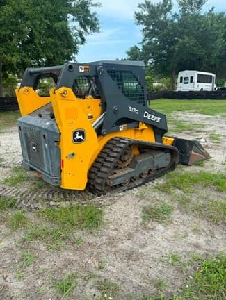 Image of John Deere 317G equipment image 2
