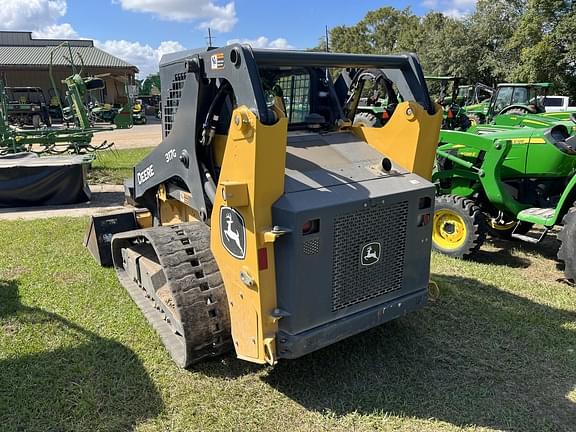 Image of John Deere 317G equipment image 2