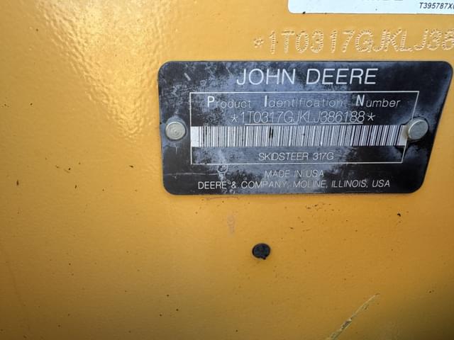 Image of John Deere 317G equipment image 4
