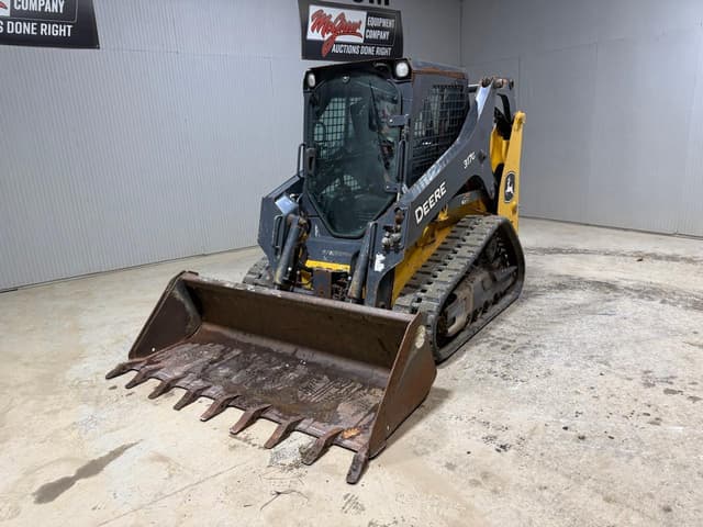 Image of John Deere 317G equipment image 1