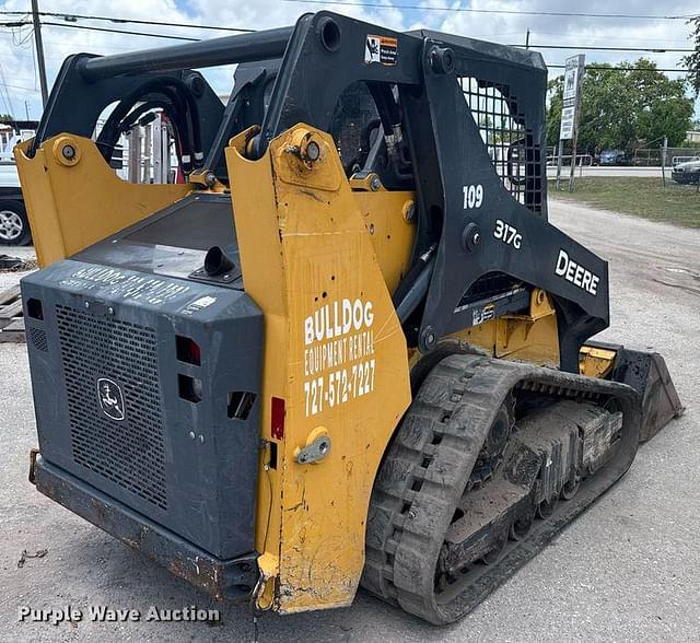 Image of John Deere 317G equipment image 4