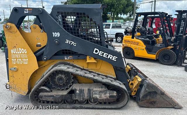 Image of John Deere 317G equipment image 3