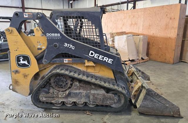 Image of John Deere 317G equipment image 3