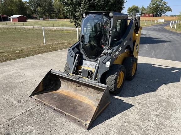 Image of John Deere 318G equipment image 3