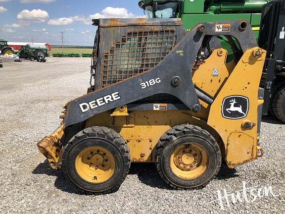 Image of John Deere 318G equipment image 1