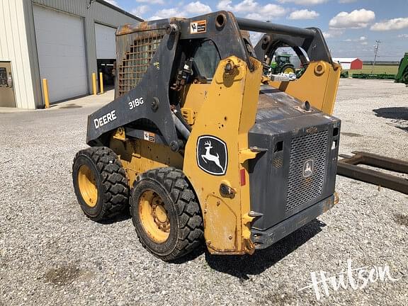 Image of John Deere 318G equipment image 3