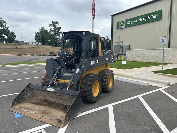 Image of John Deere 320G Primary image