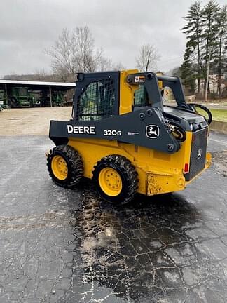 Image of John Deere 320G equipment image 4