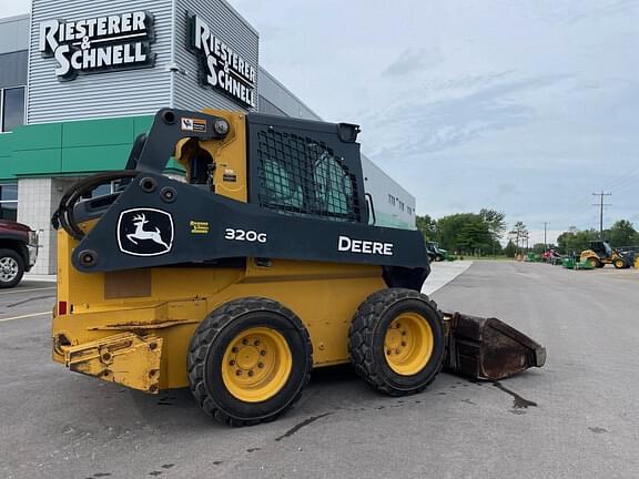 Image of John Deere 320G equipment image 2