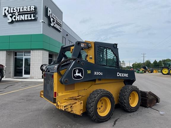 Image of John Deere 320G equipment image 4