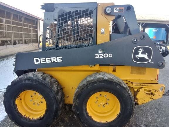 Main image John Deere 320G