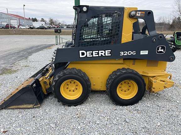 Image of John Deere 320G equipment image 1