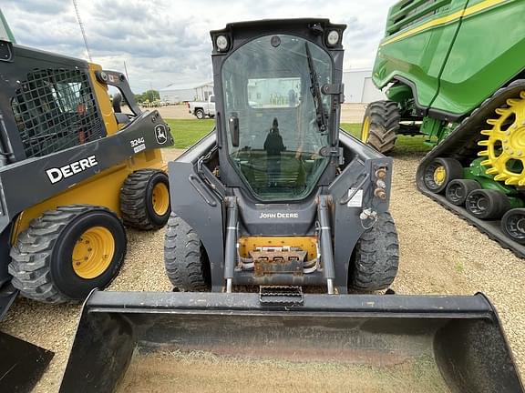 Image of John Deere 320G equipment image 4