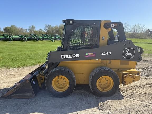 Image of John Deere 324G equipment image 1