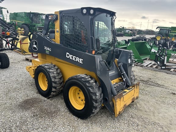 Main image John Deere 324G