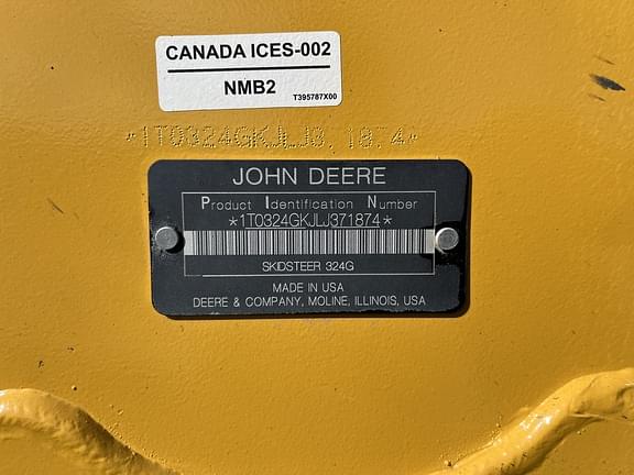 Image of John Deere 324G equipment image 4