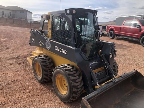 Image of John Deere 324G equipment image 1