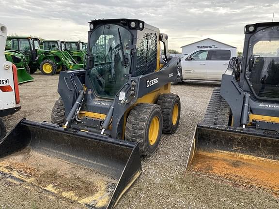 Image of John Deere 324G equipment image 1